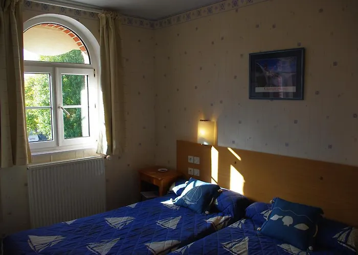 Du Parc 2* كابورغ